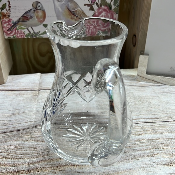 Vintage 30% Lead Etched Crystal Water Pitcher Royal Doulton Crystal - Picture 3 of 6